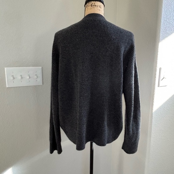 Quince Cashmere Charcoal Box Cardigan Small - Picture 5 of 7